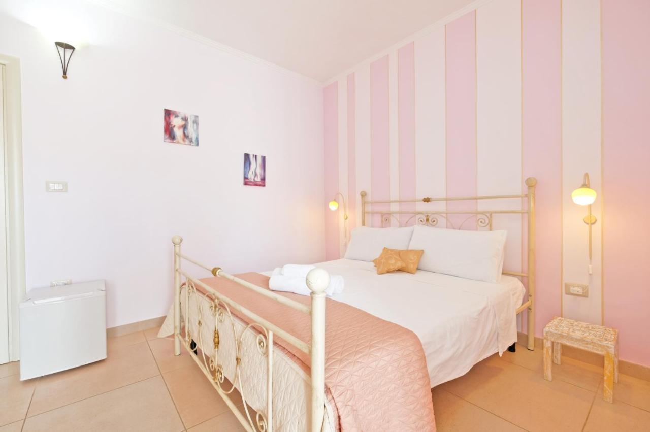 Adua Art Bed & Breakfast Castrignano del Capo Eksteriør bilde